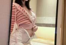 桜桃喵 - 条纹毛衣 [22P-98MB]-爱图屋