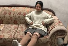 [最爱帆布鞋] 丝袜美腿写真 ON.09-爱图屋
