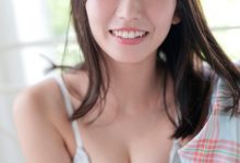 志田音音写真集「おねえちゃんは、気まぐれ。」-爱图屋