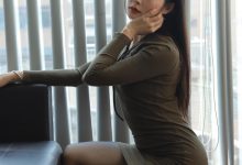 [IESS异思趣向] 2024.03.13 丝享家 1688 小金《嘿斯红跟》[90P-86MB]-爱图屋