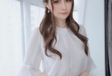 Coser小姐姐白银 - 肉丝人妻 [123P2V-381MB]-爱图屋