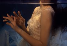 [YITUYU艺图语]2022.06.13 镜花水月 蛋蛋[34+1P／442MB]-爱图屋
