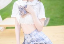 香草喵露露 NO.008 - 阳光庭院制服[50P／714MB]-爱图屋