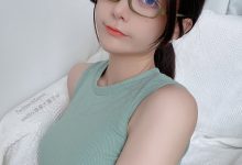 眼酱大魔王 NO.084 — 今日报告[25P／114MB]-爱图屋