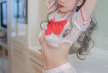 [YouMei尤美] 2020.12.07 你的草莓妹妹 抖娘利世[19+1P331M]-爱图屋