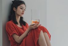 [YITUYU艺图语]2023.03.20 少女与鱼 雨文[42+1P／247MB]-爱图屋