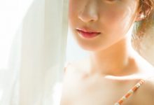 頓知気さきな写真集「コンプライアンス」-爱图屋