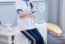 [BoBoSocks袜啵啵]NO.366 甜甜圈-三双板鞋、白棉袜、短白丝[150P+1V／6.13GB]-爱图屋