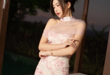 [XiuRen秀人网] 2024.07.16 No.8868 绮里嘉ula [82+1P]-爱图屋
