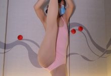 [ROSI口罩系列]2024.07.14 NO.2954[86+1P／124MB]-爱图屋