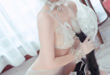 [XiuRen秀人网] 2024.09.24 No.9197 汐汐爱吃草莓 [80+1P]-爱图屋