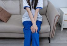甜予摄影 NO.098 璇璇-校服、板鞋、白棉袜、肉丝（脚尖加固款）[135P+2V／10.2GB]-爱图屋