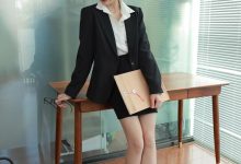 [IESS异思趣向] 2024.12.09 丝享家 1919 小金《肉丝主管》[97P-69MB]-爱图屋