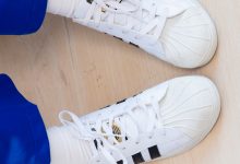 物恋传媒 No.2579 青提-板鞋、白棉袜、裸足、校服 [150P1V-3.58GB]-爱图屋