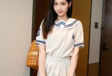 [XiuRen秀人网] 2025.02.27 No.9942 刘婷婷 [77+1P]-爱图屋
