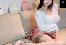 咬一口兔娘(Yiko湿润兔) –情人节特辑『浪漫假日』自拍[76P+3V-952MB]-爱图屋