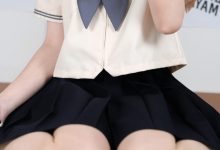 芝士好椰 NO.031  - 涞觅 薄雾与水手服[20P+1V／771MB]-爱图屋