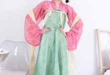 物恋传媒 NO.2297 嘟嘟-布鞋、白棉袜、古装、半脱袜子剧情[210P-1V-5.02G]-爱图屋