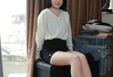 [IESS异思趣向] 2025.03.03 丝享家 1991 婉萍《酒杯美腿》[89P-101.3M]-爱图屋