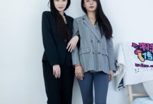 物恋传媒 No.2338 菜菜&岚岚-两双平底鞋、短黑丝、短肉丝 [169P1V-6.25GB]-爱图屋
