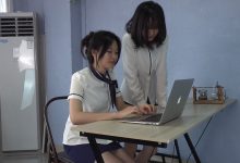 南国足艺 NO.027-琪梓潼公司工作中的丝袜脚，无意识非常自然，超级刺激[1V-3.08G]-爱图屋