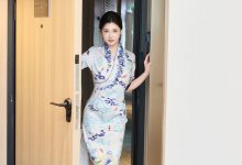 [XiuRen秀人网] 2025.08.15 No.10654 尹甜甜 [54+1P]-爱图屋