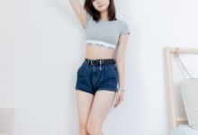 物恋传媒 No.2404 橙子-帆布鞋、白棉袜、裸足 [155P1V-3.89GB]-爱图屋