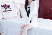 物恋传媒 No.2431 茯苓-两双高跟鞋、两双丝 [160P1V-3.56GB]-爱图屋