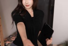 [XiuRen秀人网] 2025.10.30 No.10930 刘婷婷 [77+1P]-爱图屋