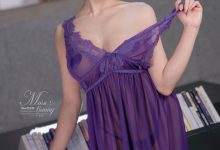 咬一口兔娘(Yiko湿润兔) – 2025年11月月票特典『加班秘书』 [32P-459MB]-爱图屋