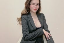 鹿八岁baby –  黑丝OL眼镜娘[20P-36.3M]-爱图屋