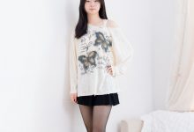 物恋传媒 No.2607 小羊-三双高跟凉鞋、薄肉丝、裸足 [160P1V-6.98GB]-爱图屋