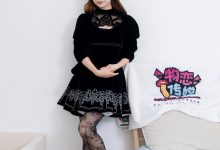 物恋传媒 No.2627 麦穗-板鞋、白棉袜、裸足 [156P1V-4.04GB]-爱图屋