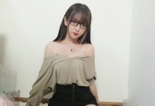 过期米线线喵 – 肉色丝袜-爱图屋