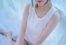 [YALAYI雅拉伊] 2020.08.26 Y694 瓶儿《木屋时光》[33P+1P/205M]-爱图屋