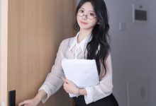 [XiuRen秀人网] 2024.05.17 No.8560 幼幼 [80+1P]-爱图屋