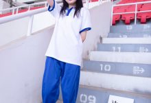 [BoBoSocks袜啵啵]NO.002 稚予-校服、贝壳头、白棉袜、裸足[13P+1V／2.99GB]-爱图屋