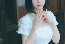 Ely_eee(ElyEE子) - 2023.July B-Dongitsune 白洋裝狐少女 [59P+2V-167MB]-爱图屋