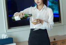 [XiuRen秀人网] 2021.08.12 No.3793 萌奈子 [56+1P]-爱图屋