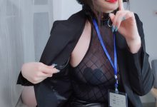 Coser小姐姐白银81 - 黑丝情趣 [144P8V-1.22GB]-爱图屋