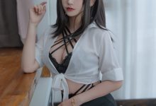 过期米线线喵 – 职场新人-爱图屋