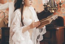 [YALAYI雅拉伊] 2020.04.04 Y595 唐芯《第一次拍写真》[41+1P]-爱图屋