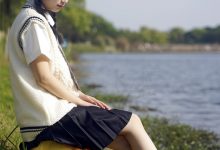 初夏女神 NO.039 念念 春秋JK套搭配三叶草贝壳头鞋[115P+1V／4.92GB]-爱图屋