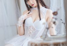 封疆疆v NO.012 纯白 [40P-489MB]-爱图屋