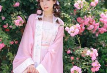 [YITUYU艺图语]2022.08.20 吻花香 Suky喜欢软绵绵毛茸茸的团子[25+1P／205MB]-爱图屋