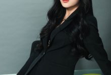 [Ligui丽柜]2019.08.26 网络丽人 Model 玲玲《职场新秀》 [53+1P107M]-爱图屋