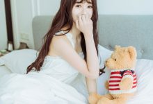 [YALAYI雅拉伊]2022.09.09 NO.973 静思 小亭[46+1P／443MB]-爱图屋