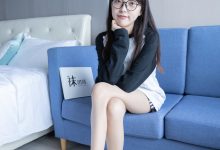 [BoBoSocks袜啵啵]NO.015 稚予-阿迪板鞋、白色短棉袜、肉丝[135P+1V／3.05GB]-爱图屋
