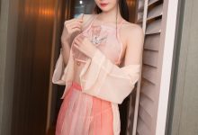 [XiuRen秀人网] 2023.07.13 No.7075 是小逗逗 [79+1P]-爱图屋