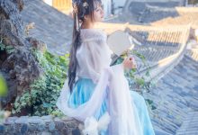 [YITUYU艺图语]2022.05.14 丽江屋顶 兔子Zzz不吃胡萝卜[22+1P／169MB]-爱图屋